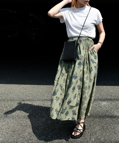 LUPILIEN（ルピリアン）の「ボイルプリント◆パネル切替スカート（スカート・レディース・チャコールグレー/ベージュ/パープル/カーキ・FREE）」の10枚目の写真