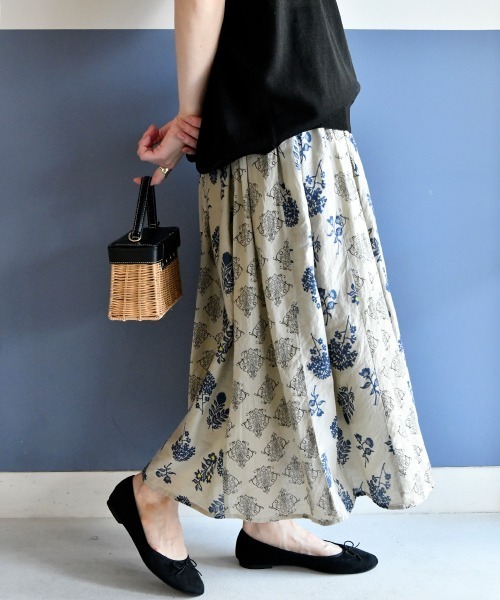 LUPILIEN（ルピリアン）の「ボイルプリント◆パネル切替スカート（スカート・レディース・チャコールグレー/ベージュ/パープル/カーキ・FREE）」の5枚目の写真