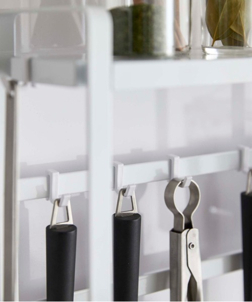 tower（タワー）の「tower（タワー）コンロサイドラック（キッチン収納・レディース・ホワイト/ブラック・ONE SIZE）」の5枚目の写真