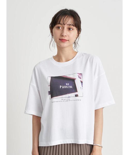 earth music&ecology（アースミュージックアンドエコロジー）の「グラフィックフォトTシャツ ＊（Tシャツ/カットソー・レディース・パープル/ライトベージュ/ホワイト×ブルー/ホワイト×ブラック・FREE）」の5枚目の写真