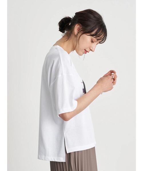 earth music&ecology（アースミュージックアンドエコロジー）の「グラフィックフォトTシャツ ＊（Tシャツ/カットソー・レディース・パープル/ライトベージュ/ホワイト×ブルー/ホワイト×ブラック・FREE）」の12枚目の写真