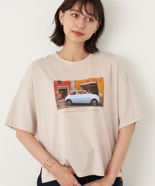 earth music&ecology（アースミュージックアンドエコロジー）の「グラフィックフォトTシャツ ＊（Tシャツ/カットソー・レディース・パープル/ライトベージュ/ホワイト×ブルー/ホワイト×ブラック・FREE）」の4枚目の写真