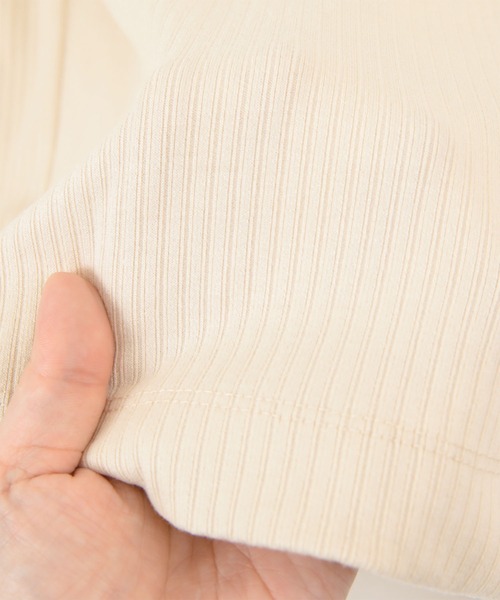 titivate（ティティベイト）の「ﾊﾞｯｸﾃﾞｻﾞｲﾝﾉｰｽﾘｰﾌﾞｾｯﾄｱｯﾌﾟ（セットアップ・レディース・ブラック/ブラウン/アイボリー/ピンク系その他・M）」の6枚目の写真