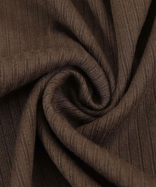 titivate（ティティベイト）の「ﾊﾞｯｸﾃﾞｻﾞｲﾝﾉｰｽﾘｰﾌﾞｾｯﾄｱｯﾌﾟ（セットアップ・レディース・ブラック/ブラウン/アイボリー/ピンク系その他・M）」の7枚目の写真