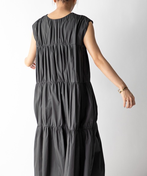 MILLION CARATS（ミリオンカラッツ）の「【STYLE４】2WAYギャザーワンピース（ワンピース・レディース・チャコールグレー/ブラウン/モスグリーン・FREE）」の6枚目の写真