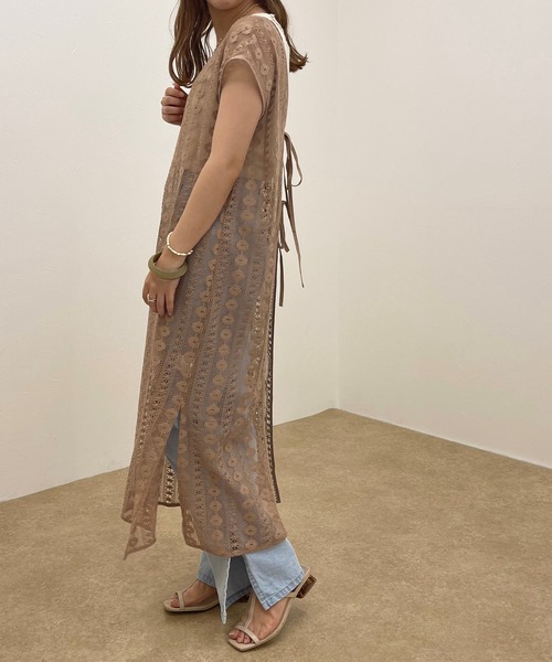 apres jour clair（アプレジュールクレア）の「【apres jour clair】レース2WAYワンピース【ZOZOTOWN限定アイテム】（ワンピース・レディース・ベージュ/アイボリー・X-LARGE/フリー）」の9枚目の写真