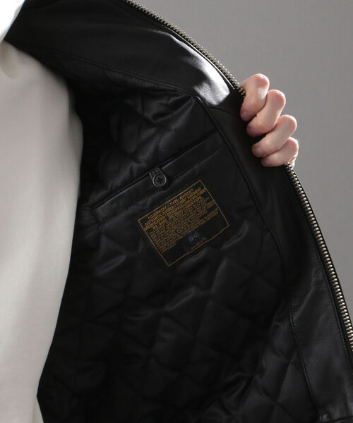 AVIREX（アヴィレックス）の「ヴァーシティ ジャケット アヴィエイター キング/ VARSITY JACKET AVIATORS KING/アヴィレックス/AVIREX（スタジャン・メンズ・ブラック/イエロー・MEDIUM/LARGE/X-LARGE/XX-LARGE）」の21枚目の写真