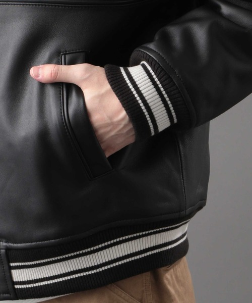 AVIREX（アヴィレックス）の「ヴァーシティ ジャケット アヴィエイター キング/ VARSITY JACKET AVIATORS KING/アヴィレックス/AVIREX（スタジャン・メンズ・ブラック/イエロー・MEDIUM/LARGE/X-LARGE/XX-LARGE）」の7枚目の写真