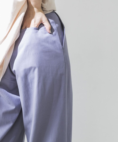 URBAN RESEARCH（アーバンリサーチ）の「カラーワイドストレートパンツ（その他パンツ・レディース・ブルー/グリーン系その他/オレンジ系その他・38/36）」の21枚目の写真