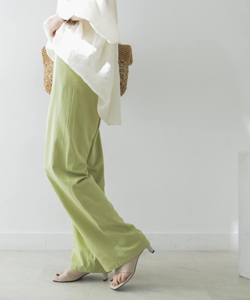 URBAN RESEARCH（アーバンリサーチ）の「カラーワイドストレートパンツ（その他パンツ・レディース・ブルー/グリーン系その他/オレンジ系その他・38/36）」の9枚目の写真