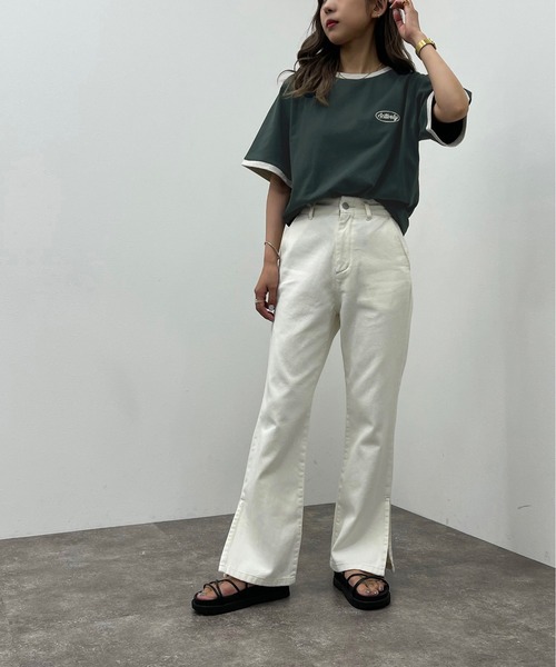 apres jour mignon（アプレジュールミニョン）の「サイドスリットフレアデニム 【ZOZOTOWN限定アイテム】（デニムパンツ・レディース・ブラック/グレー系その他/ライトブルー/オフホワイト・X-LARGE/SMALL/LARGE/MEDIUM）」の8枚目の写真