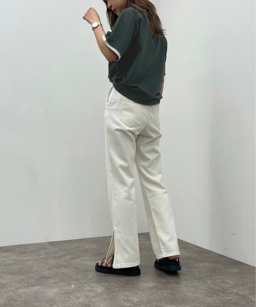 apres jour mignon（アプレジュールミニョン）の「サイドスリットフレアデニム 【ZOZOTOWN限定アイテム】（デニムパンツ・レディース・ブラック/グレー系その他/ライトブルー/オフホワイト・X-LARGE/SMALL/LARGE/MEDIUM）」の10枚目の写真