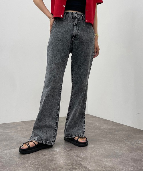 apres jour mignon（アプレジュールミニョン）の「サイドスリットフレアデニム 【ZOZOTOWN限定アイテム】（デニムパンツ・レディース・ブラック/グレー系その他/ライトブルー/オフホワイト・X-LARGE/SMALL/LARGE/MEDIUM）」の18枚目の写真