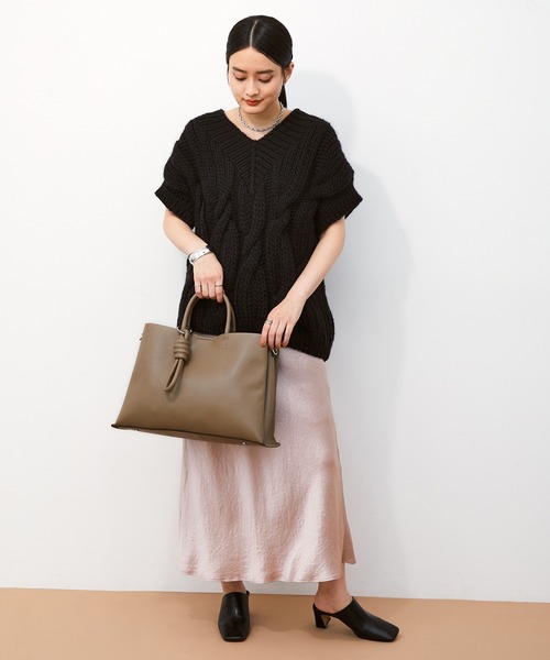 ADAM ET ROPE'(アダムエロペ)の「【WEB限定】〈エコバッグ付き〉3ポケット2WAYショルダーバッグ(ショルダーバッグ・レディース・ブラック/ベージュ/グレー・FREE)」の18枚目の写真