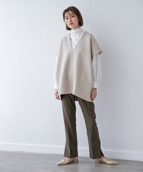 A part by(アパートバイ)の「ボンディングVベスト 218268(ベスト・レディース・チャコールグレー/アイボリー・FREE)」の3枚目の写真