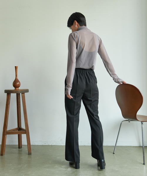 VACANCY(ヴァカンシー)の「ジョーゼットフレアイージーパンツ(その他パンツ・レディース・ブラック/ブラウン/グリーン・M/MEDIUM/TALL)」の9枚目の写真
