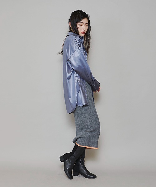 lautreamont BLEUBLANC（ロートレアモンブルーブラン）の「<lautreamont BLEUBLANC>レザーライクサテンバックオープンシャツ（シャツ/ブラウス・レディース・グレー/ブラック・9号）」の16枚目の写真