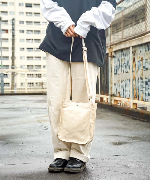 BEN DAVIS（ベンデイビス）の「【BEN DAVIS／ベンデイビス】ミニキャンバスショルダーバッグ BDW-9377（ショルダーバッグ・メンズ・ホワイト/ブラウン/ブラック/カーキ・FREE）」の5枚目の写真