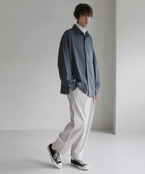 LILL（リル）の「ポリトロビッグシルエット比翼付きトロミ長袖シャツ（シャツ/ブラウス・メンズ・ホワイト/ブラック/グレー/グレー系・S/M/L/XL）」の12枚目の写真