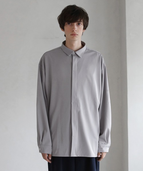 LILL（リル）の「ポリトロビッグシルエット比翼付きトロミ長袖シャツ（シャツ/ブラウス・メンズ・ホワイト/ブラック/グレー/グレー系・S/M/L/XL）」の9枚目の写真