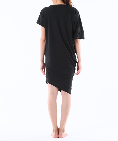 FILA（フィラ）の「【FILA / フィラ】レディースワンピース（ワンピース・レディース・レッド/ネイビー/ホワイト/ブラック・LARGE/MEDIUM）」の14枚目の写真