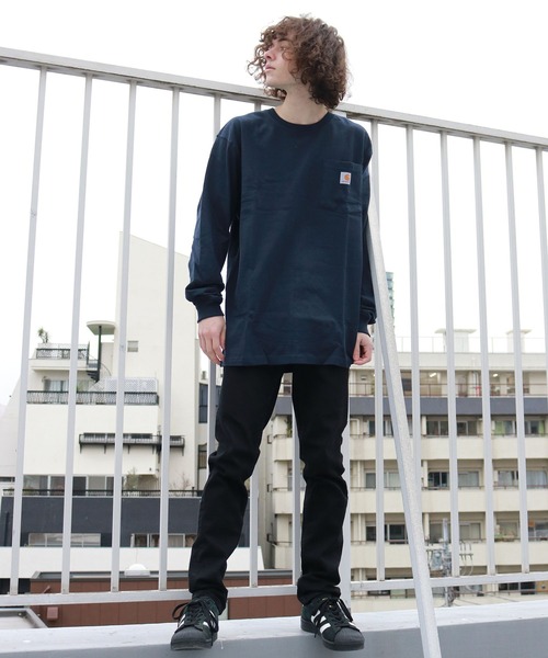Carhartt（カーハート）の「carhartt/カーハート LOOSE FIT Workwear Pocket Long-Sleeve T-Shirts ビッグシルエット 無地 ワンポイント ポケットロンT（Tシャツ/カットソー・メンズ・ブラック/ダークブラウン/ネイビー/グリーン/ヘザーグレー/バーガンディー/チャコール・S/M/L/XL）」の14枚目の写真