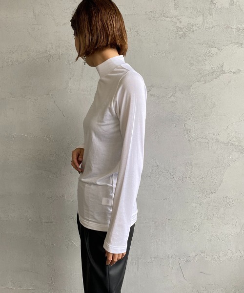 HANES（ヘインズ）の「[HANES/ヘインズ] UNDIES PLUS+ スキンコントロール モックネックTシャツ（Tシャツ/カットソー・レディース・ホワイト/ブラック・F）」の7枚目の写真