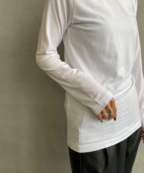 HANES（ヘインズ）の「[HANES/ヘインズ] UNDIES PLUS+ スキンコントロール モックネックTシャツ（Tシャツ/カットソー・レディース・ホワイト/ブラック・F）」の10枚目の写真