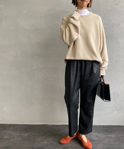 HANES（ヘインズ）の「[HANES/ヘインズ] UNDIES PLUS+ スキンコントロール モックネックTシャツ（Tシャツ/カットソー・レディース・ホワイト/ブラック・F）」の3枚目の写真