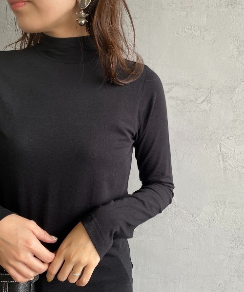 HANES（ヘインズ）の「[HANES/ヘインズ] UNDIES PLUS+ スキンコントロール モックネックTシャツ（Tシャツ/カットソー・レディース・ホワイト/ブラック・F）」の20枚目の写真