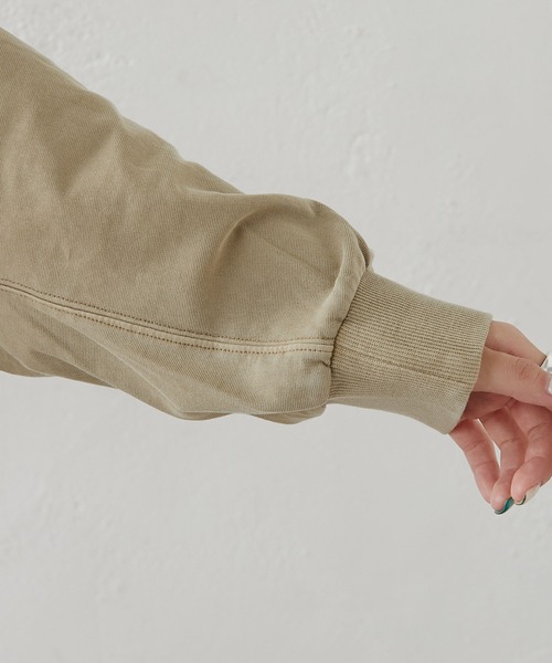 PUAL CE CIN(ピュアルセシン)の「シルケット風天竺フロッキープリントロングスリーブ(Tシャツ/カットソー・レディース・ベージュ/グレー/グリーン/マスタード・FREE)」の17枚目の写真