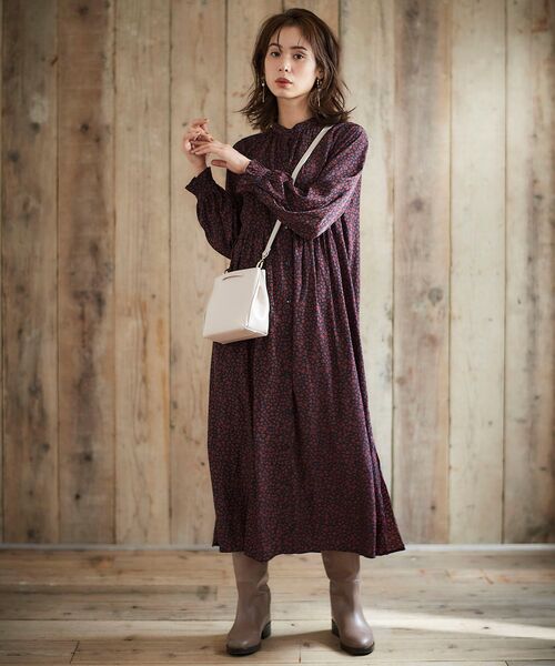 le.coeur blanc（ルクールブラン）の「フラワーレオパードギャザーワンピース（ワンピース・レディース・ブルー系その他4/グレー系その他4・38）」の3枚目の写真