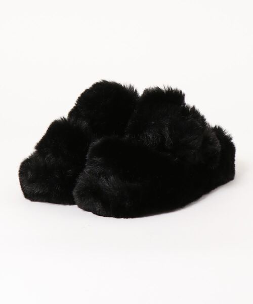 STYLEBLOCK(スタイルブロック)の「ふわふわファースリッパサンダル(サンダル・レディース・グリーン/ブラック/カーキ/ベージュ・37/38/39/40/36)」の7枚目の写真