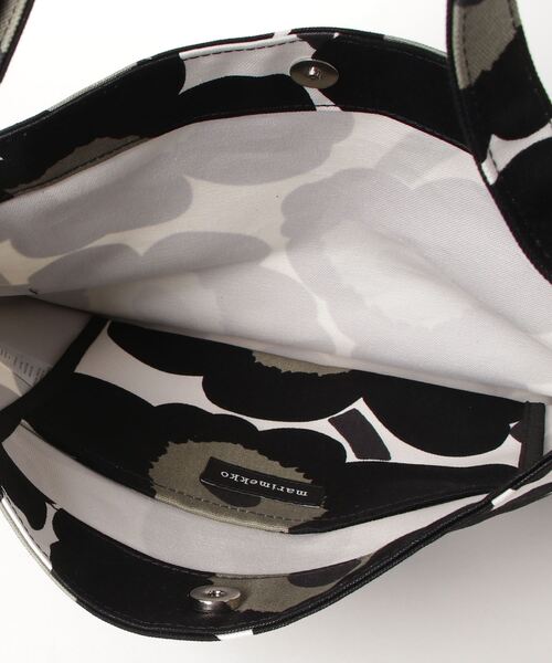 ECHELLE Liberte(エシェルリベルテ)の「marimekko Pieni Unikko Venni SHOULDER BAG マリメッコ ピエニ ウニッコ ヴェニ ショルダーバッグ(ショルダーバッグ・レディース・レッド/ブラック・FREE)」の10枚目の写真