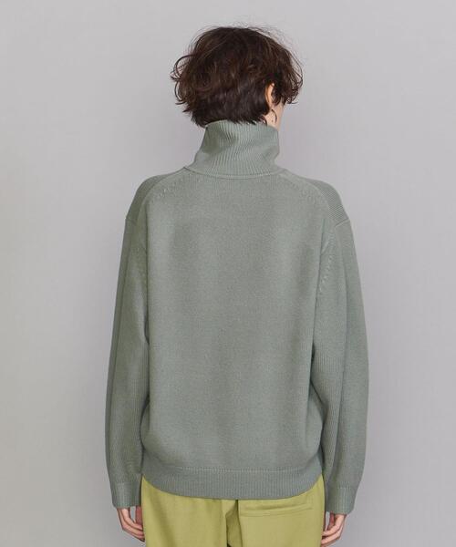 BEAUTY&YOUTH UNITED ARROWS（ビューティーアンドユースユナイテッドアローズ）の「BY HAMILTON WOOL MIX ワイドタートルネック ニット（ニット/セーター・レディース・オリーブ/ダークグレー/ナチュラル/ケリー・FREE）」の5枚目の写真