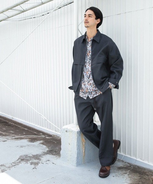 niko and...（ニコアンド）の「スマートテックショートブルゾン（その他アウター・メンズ・ネイビー/ブラウン/グレー/パープル・MEDIUM/LARGE）」の7枚目の写真