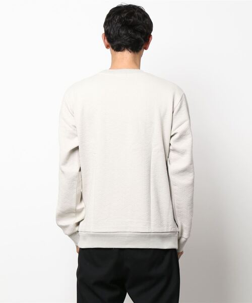 MEN'S BIGI（メンズビギ）の「フクレヘリンボーンカットソー（Tシャツ/カットソー・メンズ・オフホワイト/ブラック/サーモンピンク・01/02/03）」の4枚目の写真