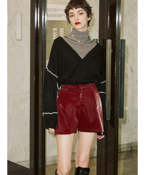 jouetie（ジュエティ）の「深Vネックドッキングニット（ニット/セーター・レディース・ライトブルー/ブラック/レッド/グリーン・MEDIUM）」の10枚目の写真