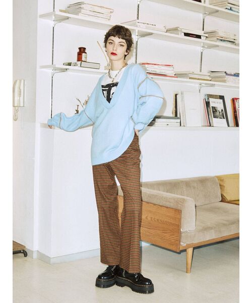 jouetie（ジュエティ）の「深Vネックドッキングニット（ニット/セーター・レディース・ライトブルー/ブラック/レッド/グリーン・MEDIUM）」の11枚目の写真