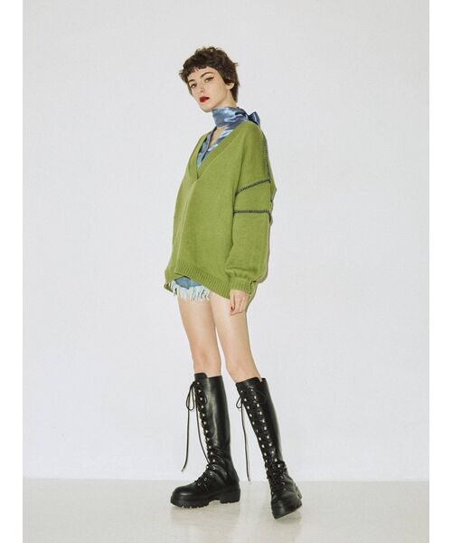 jouetie（ジュエティ）の「深Vネックドッキングニット（ニット/セーター・レディース・ライトブルー/ブラック/レッド/グリーン・MEDIUM）」の18枚目の写真