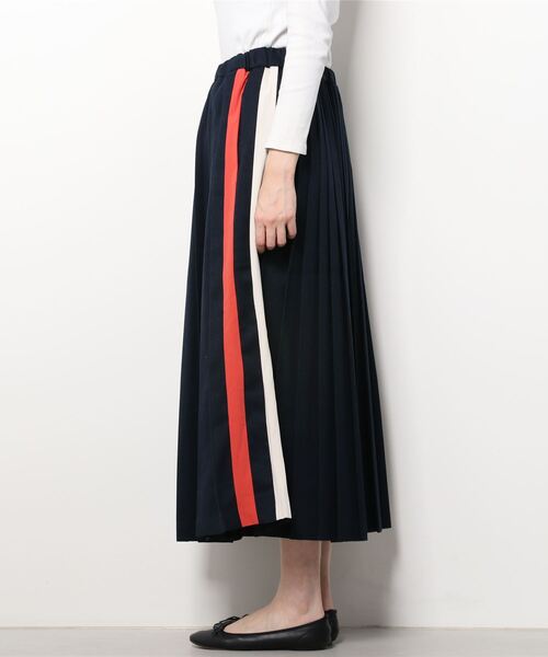 bedsidedrama（ベットサイドドラマ）の「【SAMVA】Line Pleats Skirt（スカート・レディース・ネイビー/ブラック・1）」の18枚目の写真