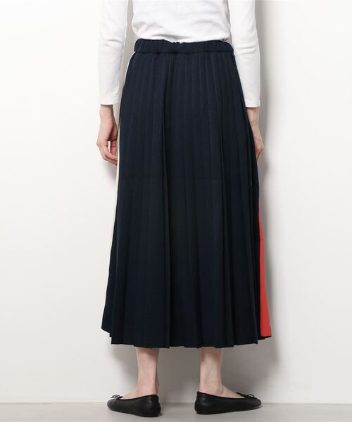 bedsidedrama（ベットサイドドラマ）の「【SAMVA】Line Pleats Skirt（スカート・レディース・ネイビー/ブラック・1）」の19枚目の写真