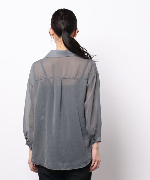Dita Muaj.(ディータムアージュ)の「シースルーカラーシャツ(シャツ/ブラウス・レディース・アッシュグレー/ダークグリーン/ダークブラウン/アイボリー/クリーム/プラム/スモークピンク/グレイッシュブルー・FREE)」の12枚目の写真