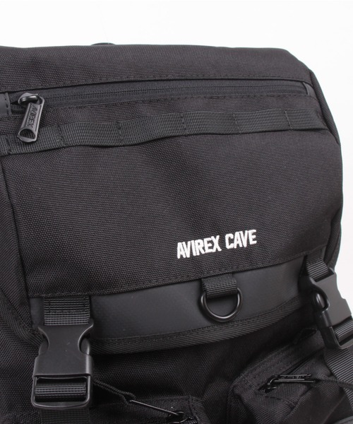AVIREX（アヴィレックス）の「【直営店限定】ケーブ フラップ