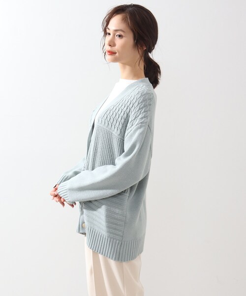 DRESKIP（ドレスキップ）の「◆綿混バルキ－パッチワーク風ニットカーディガン（カーディガン/ボレロ・レディース・ブラック/オフホワイト/グリーン系・02/03/04）」の7枚目の写真