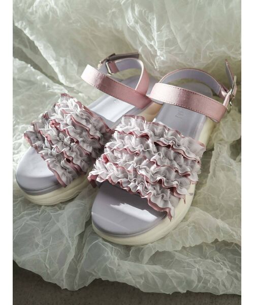 merry jenny（メリージェニー）の「チュールフリルスニーカーサンダル（サンダル・レディース・ブラック/ピンク/アイボリー・MEDIUM/LARGE）」の3枚目の写真