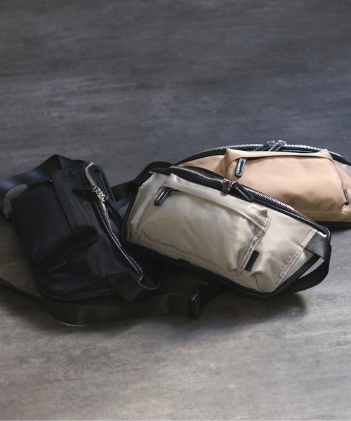 GUSCIO UOMO（グッシオ ウォーモ）の「【グッシオ ウォーモ】カジュアル ウエストポーチ　ボディバッグ（ボディバッグ/ウエストポーチ・メンズ・ブラック/グレー/カーキ・FREE）」の6枚目の写真