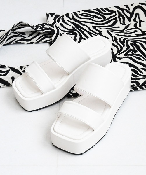 NOFALL(ノーフォール)の「プラットフォームミュールサンダル(サンダル・レディース・ブラック/ホワイト・M/S/L/LL)」の1枚目の写真