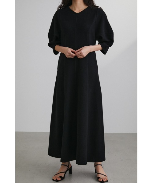 STYLEMIXER(スタイルミキサー)の「フォルムスリーブリップルワンピース(ワンピース・レディース・ブラック/オレンジ・SMALL/MEDIUM)」の2枚目の写真