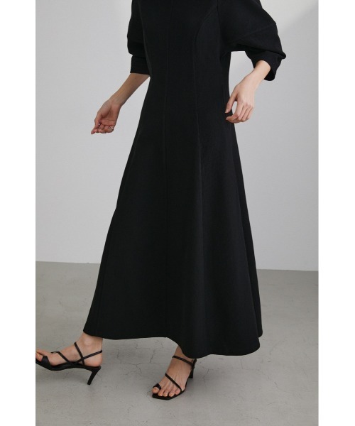 STYLEMIXER(スタイルミキサー)の「フォルムスリーブリップルワンピース(ワンピース・レディース・ブラック/オレンジ・SMALL/MEDIUM)」の5枚目の写真